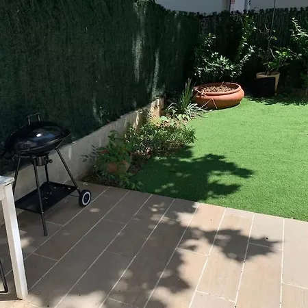Homeypic T3 En Rez De Jardin Proche De Lyon *